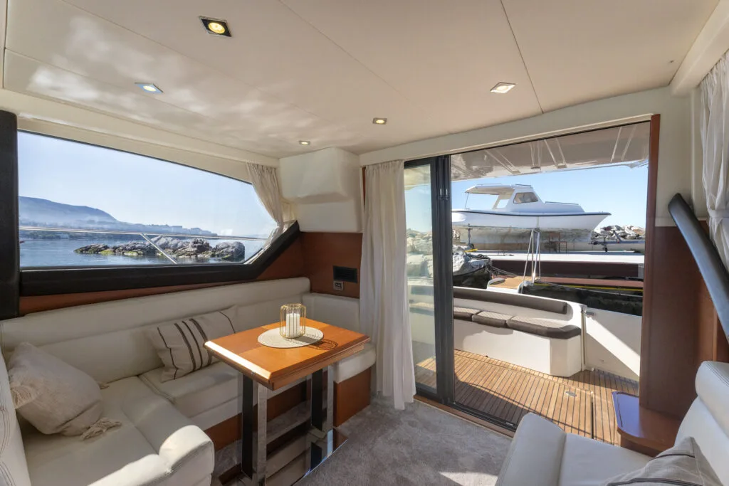 Prestige 400