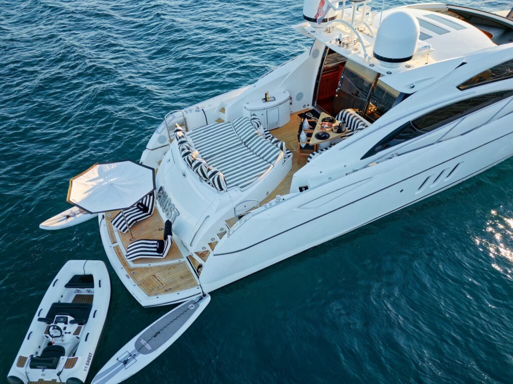 Sunseeker Predator 72